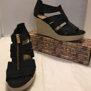 BLACK CORK WEDGES WITH GOLD ZIPPER